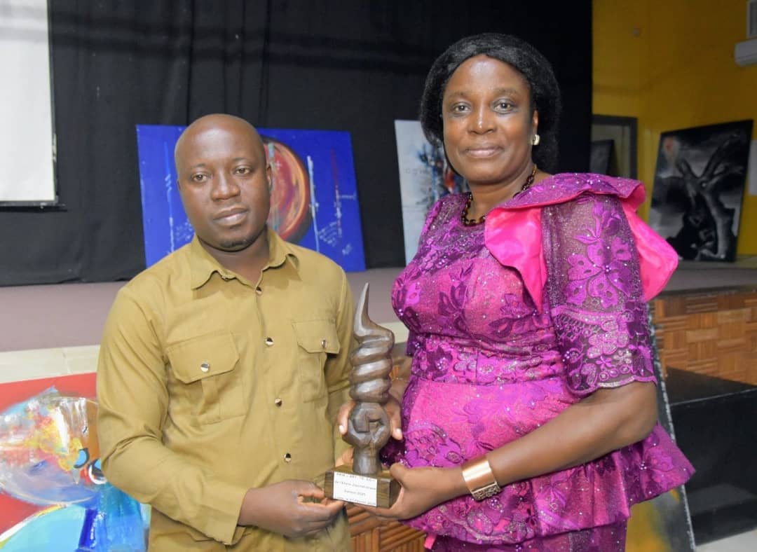 Togo : Germain DOUBIDJI, lauréat du Prix « ART TO GO » de l'Étoile Journalistique
